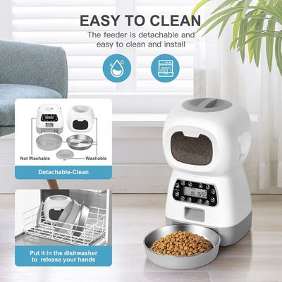 Quiet Running Auto Cat Treat Dispenser 2.4G WiFi App Control with voice Recording