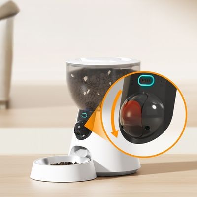 Tamper Proof Automatic Cat Feeder ​Eco Friendly 5G WiFi Connection Dog Food Dispenser