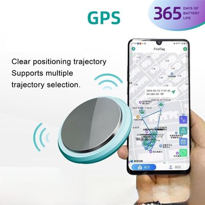 Solar Powered Pet GPS Tracker Global Coverage Long Battery Life Low Battery Alert