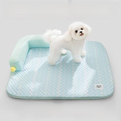 OEM Waterproof Pet Smart Beds UV Protection Portable Design Multi Zone Heating