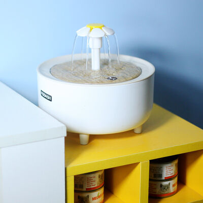 Non-Slip Base Stainless Steel Base Pet Water Fountain Ceramic Filter