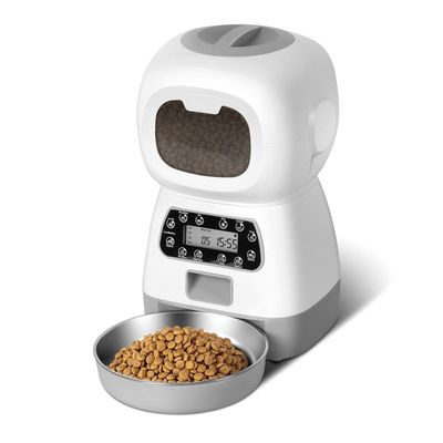 Quiet Running Auto Cat Treat Dispenser 2.4G WiFi App Control with voice Recording